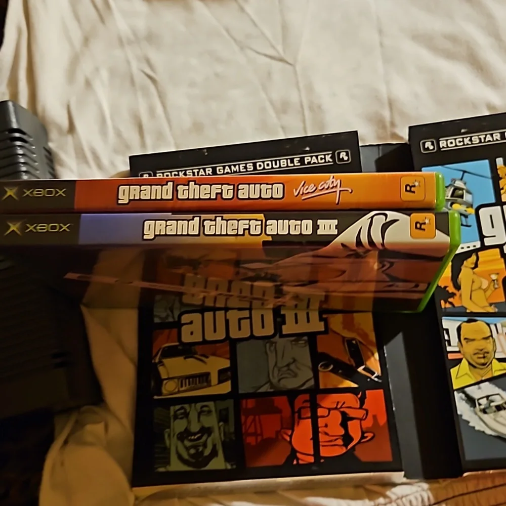 1/2 PRICE🔻Xbox Microsoft Grand Theft Auto III & Vice City